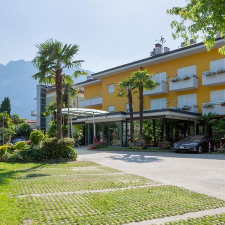 Appartamento Campagnola Piano Terra Con Giardino Privato Exteriör bild