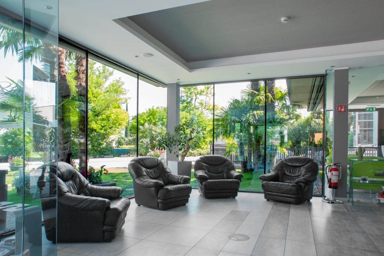 Appartamento Campagnola Piano Terra Con Giardino Privato Exteriör bild