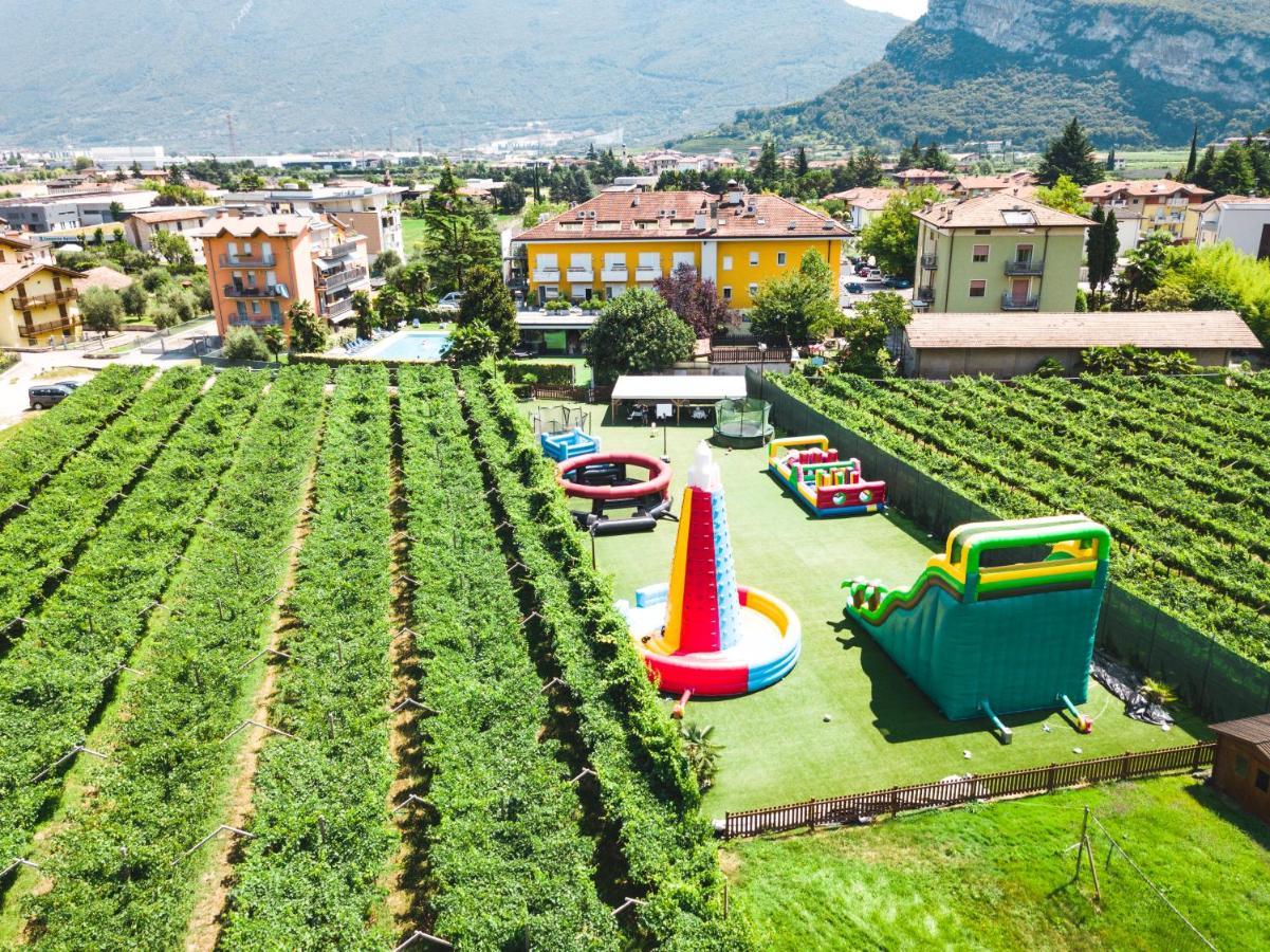 Appartamento Campagnola Piano Terra Con Giardino Privato Exteriör bild